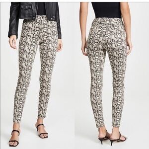 Good American Snake Print Jeans in Black and Cream size 8